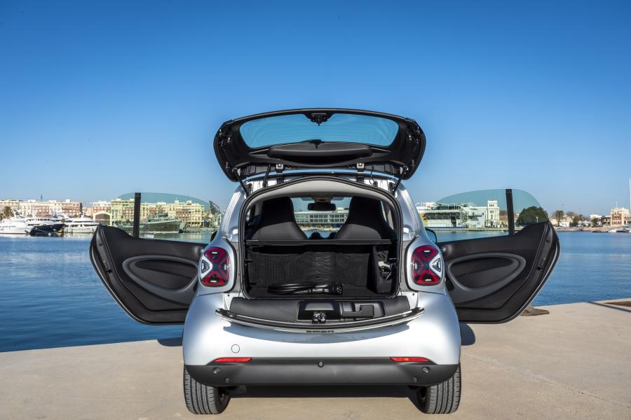  Smart EQ ForTwo Prime Coupe (C453) 2020 года  (WW) (фото 27 из 28)